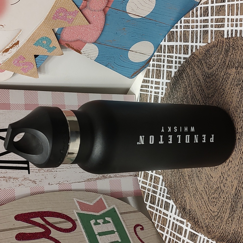 🖤 NWOT Pendleton Whiskey Stainless Steel Insulated Thermos Bottle, 12 oz.